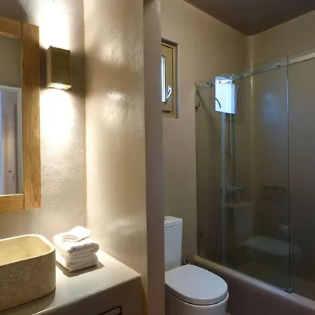 Executive Paros Aiolos Private Pool & Jacuzzi Kostos * Isterni (Paros)