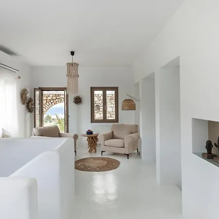 Executive Paros Aiolos Private Pool & Jacuzzi Kostos * Isterni (Paros)