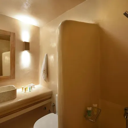 Executive Aiolos Private Pool Jacuzzi Kostos Damouli