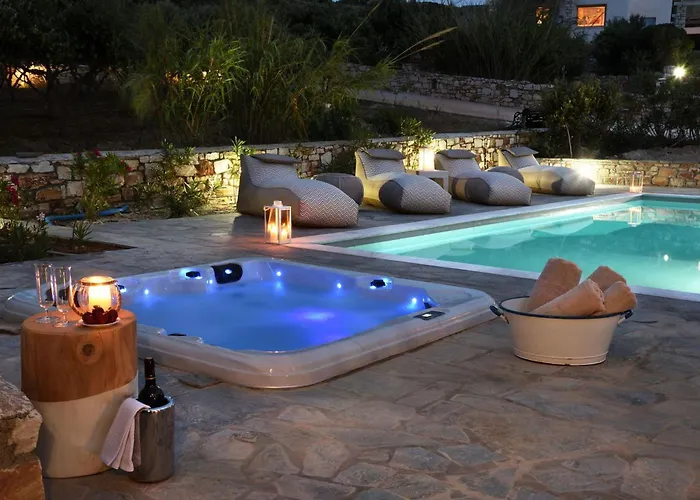 Executive Paros Aiolos Private Pool & Jacuzzi Kostos Isterni (Paros)